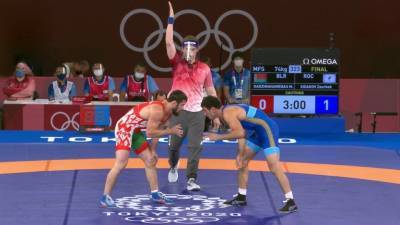 Борец Заурбек Сидаков завоевал золотую медаль Олимпийских игр
