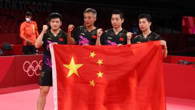 Мужская сборная Китая по настольному теннису завоевала золото ОИ в Токио