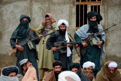 Боевики «Талибана»* захватили город на границе с Ираном
