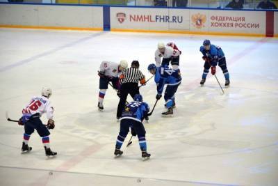 Белгородские хоккеисты обменялись победами с «Брянском»