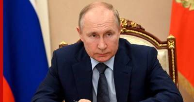 Путин поручил предотвратить падение доходов малообеспеченных граждан
