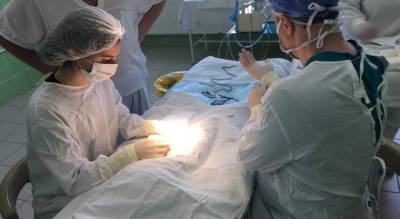 В Ярославле трем мальчикам провели уникальную операцию по исправлению патологий полового члена: кадры