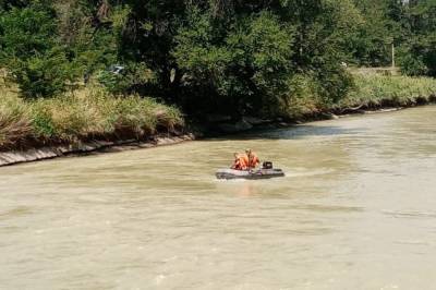 На Ставрополье нашли тело третьего утонувшего на канале подростка