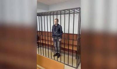 Арестовали москвича, уколовшего шприцем 15-летнюю школьницу