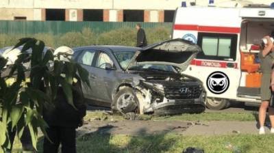 В аварии на ул. Стасова пострадали трое взрослых и ребенок