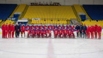 Юниорская сборная России по хоккею вышла в финал Кубка Глинки/Гретцки
