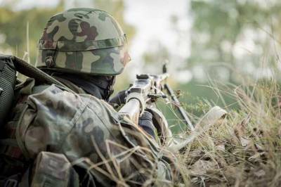 Наемники РФ обстреляли позиции ВСУ на Донбассе из минометов и гранатометов