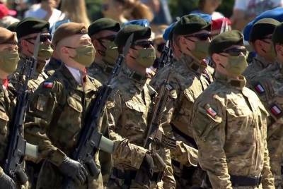 Минобороны Польши заявило о необходимости в три раза увеличить численность войск из-за России