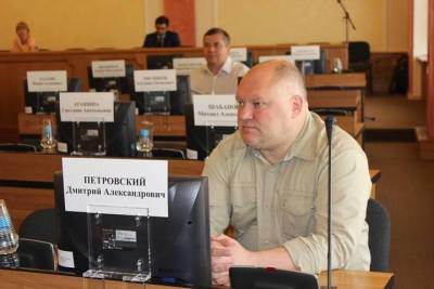 Ярославский депутат обвинил КПРФ в «протаскивании» олигархов