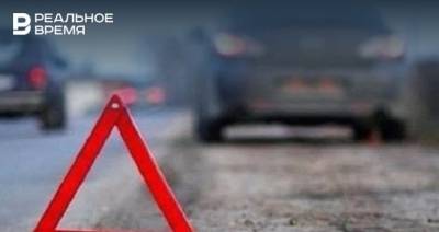 В Азнакаевском районе Татарстана опрокинулся автомобиль, водитель погиб