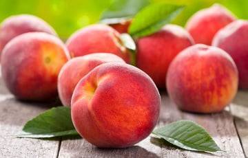 Названы семь научно обоснованных причин чаще есть персики