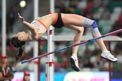 Ласицкене завоевала золото ОИ-2020 в прыжках в высоту!