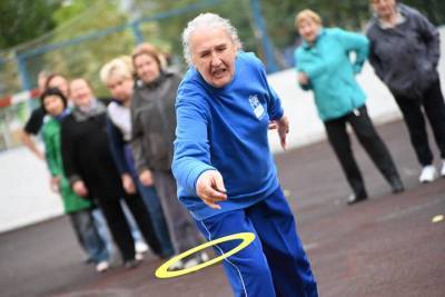 Специалист дал совет пенсионерам, решившим заняться спортом
