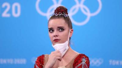 Впервые за 25 лет. Россия сенсационно не взяла "золото" Олимпиады в художественной гимнастике