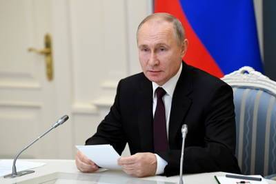 Путин поручил принять меры по ограничению инфляции