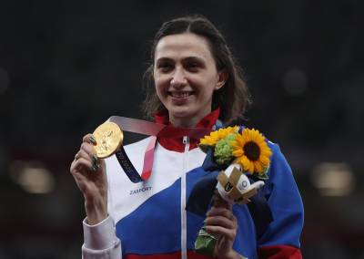 Россияне взяли три золота в предпоследний день Олимпиады