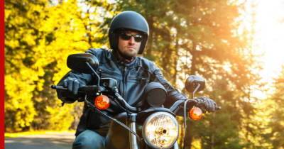 Защита для глаз: как выбрать солнцезащитные очки для мотоциклиста