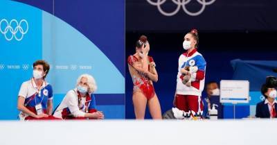 Скандал в художественной гимнастике и триумф российских синхронисток: 15-й день ОИ в Токио