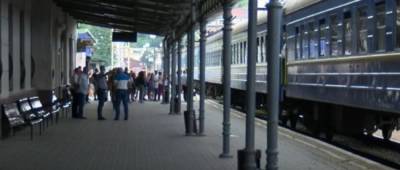 Укрзализныця запустила дополнительный поезд в Одессу