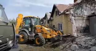Чиновники пообещали сохранить дома жителей поселка Белая дача