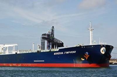 Под Новороссийском произошёл выброс нефти с греческого танкера