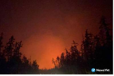 В Якутии сохраняется угроза верхового пожара из-за порывистого ветра