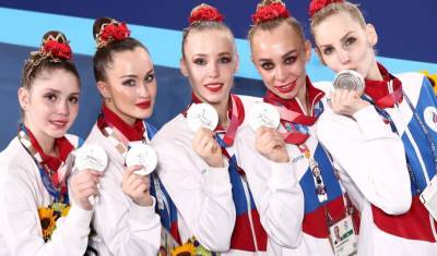 Российская сборная по художественной гимнастике стала второй в групповом многоборье