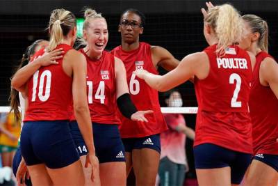 Волейболистки сборной США завоевали золото на Олимпиаде в Токио