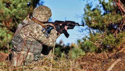 Оккупанты обстреляли позиции ВСУ на Донбассе, один военный погиб, двое ранены – штаб ООС