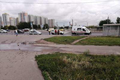 Велосипедист попал в больницу после ДТП на Бухарестской