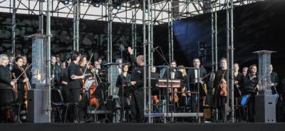 Максим Федотов - Клайпедский фестиваль: соло для скрипки с оркестром звучало в эллинге - obzor.lt - Санкт-Петербург