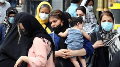 Пятая волна эпидемии в Иране: более 500 умерших за сутки, в стране не хватает вакцины