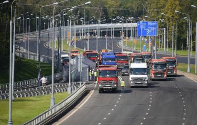 Движение на Калужском шоссе затруднено после аварии