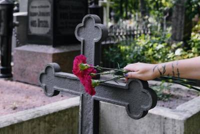 Россияне начали экономить на похоронах и ритуальных услугах
