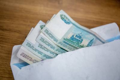 На Урале во время пандемии увеличился разрыв между высокими и низкими зарплатами