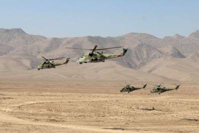 В маневрах у границы с Афганистаном Россия задействовала более 10 единиц авиатехники