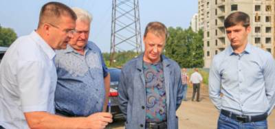 Вячеслав Франк побывал на стройплощадке ЖК в нагорной части Барнаула