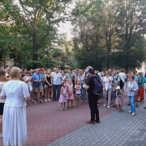 В Запорожье во время экскурсии собрали более 12 тыс. для помощи для семьи, чья квартира сгорела
