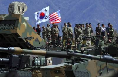 Наперекор КНДР: Южная Корея договорилась с США о совместных военных учениях
