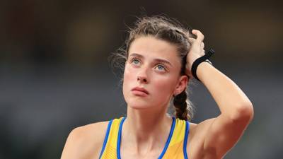 Украинский каратист выступил против травли легкоатлетки Магучих после ее фото с Ласицкене