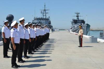 Генерал Гасанов проинспектировал ВМС Азербайджана перед «Кубком моря» в Энзели
