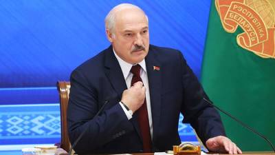 Лукашенко заявил о сохранении экономики через отказ от комендантского часа