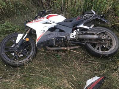 В Липецкой области 43-летний мотоциклист улетел в кювет. Мужчина погиб