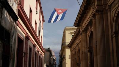 Власти Кубы легализовали малый и средний частный бизнес в большинстве секторов экономики