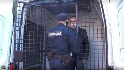 Четыре уголовных дела возбудили в Петербурге после проверки хостелов