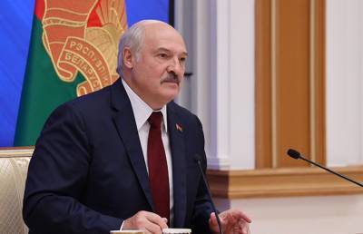 Лукашенко про Тимановскую: сама бы она этого не сделала, если бы ей не управляли