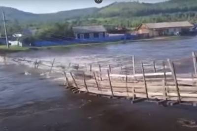 Лопнувший подвесной мост в селе Урюм невозможно восстановить — нужен новый