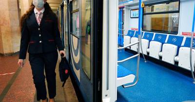 В московском метро станет больше женщин-машинистов