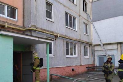 В Туле на пожаре в жилом многоквартирном доме спасли 6 человек