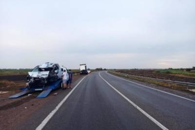 При столкновении грузовика и легковушки на Кубани погибла женщина
